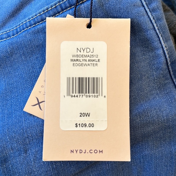 NYDJ Marilyn Ankle Edgewater straight jeans with LIFTxTUCK Technology - Picture 5 of 5